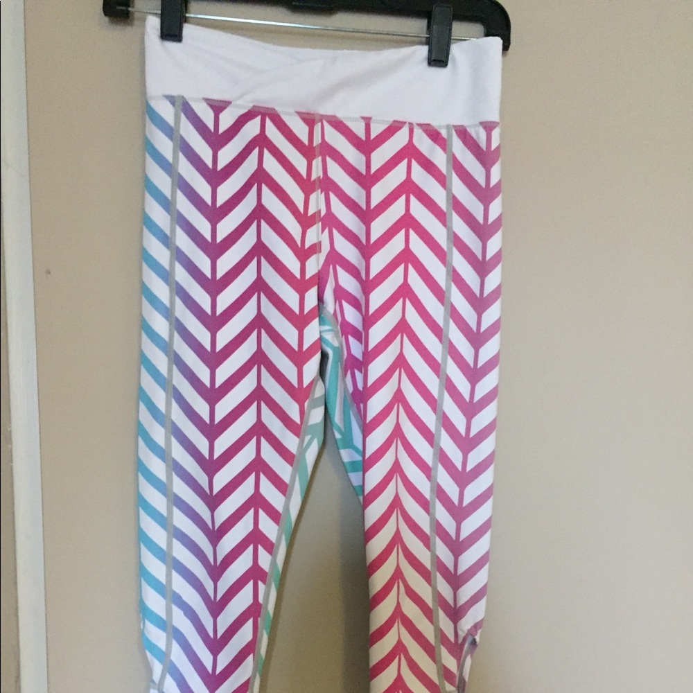 Flexi Lexi capris with ties down leg